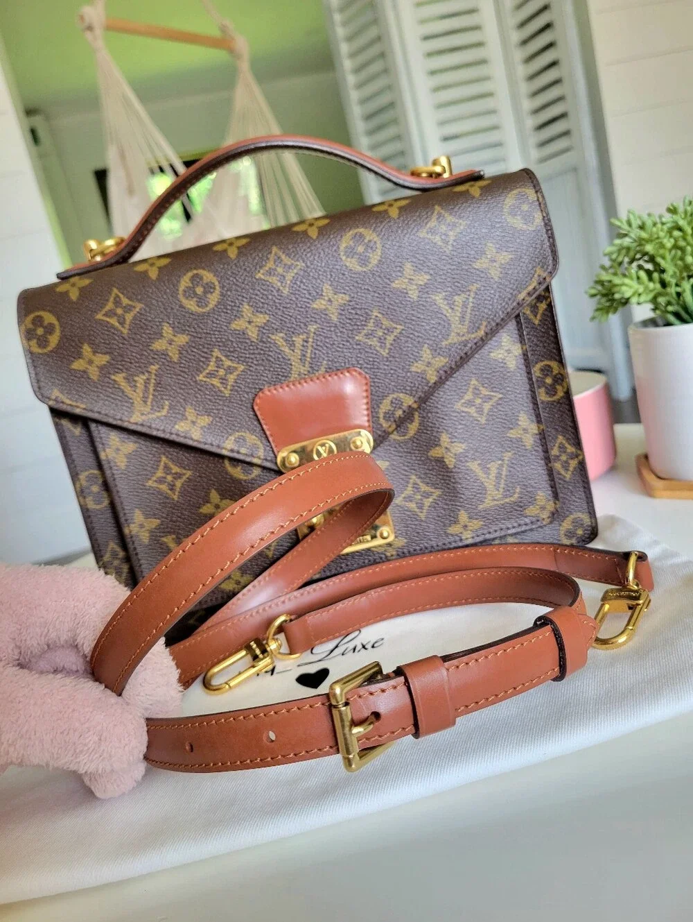 BEAUTIFUL💕 Louis Vuitton Crossbody Shoulder Bag Monogram - Monceau 26